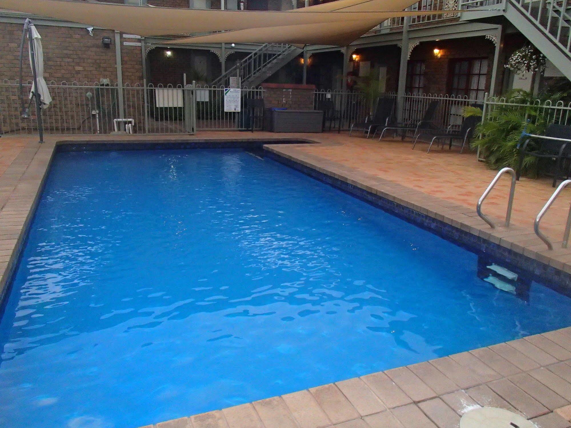 City Colonial Motor Inn มิลดูรา ภายนอก รูปภาพ